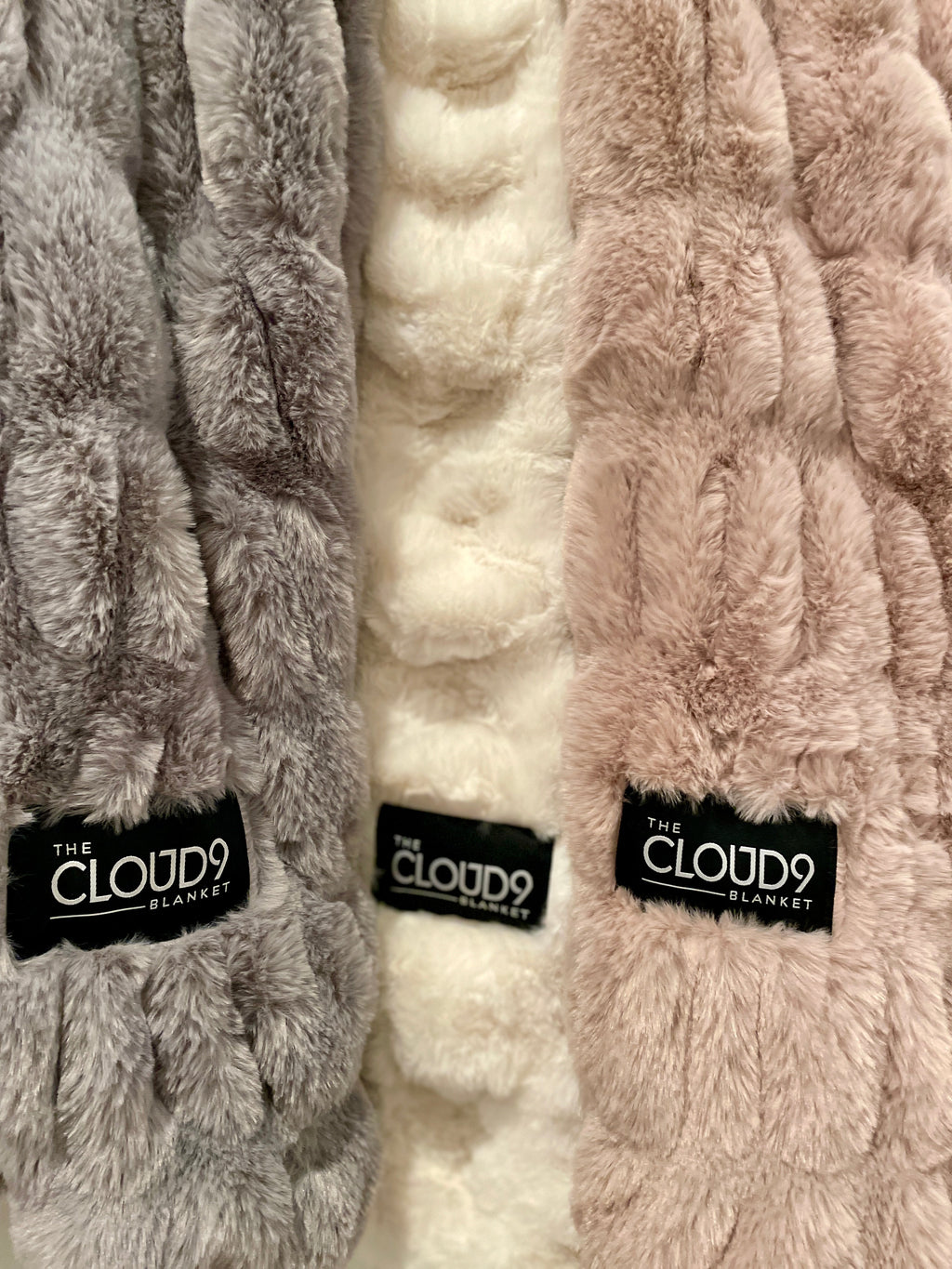 Gray Faux Fur Blanket - Medium: 50"x60"
